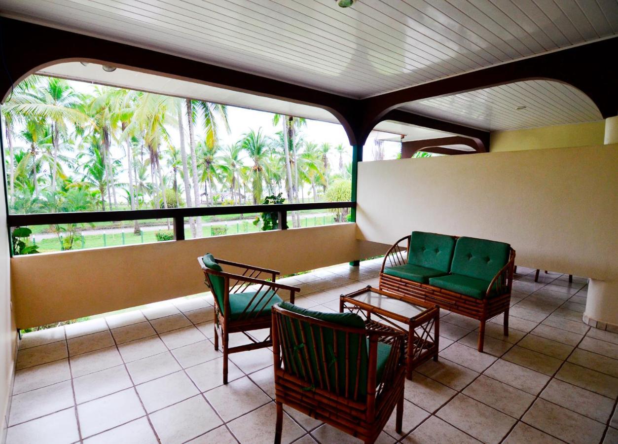 Cocomar Beachfront Hotel Parrita Bagian luar foto