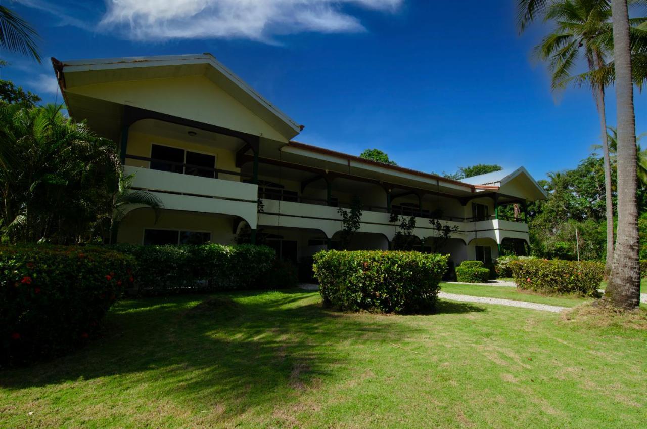 Cocomar Beachfront Hotel Quepos Bagian luar foto