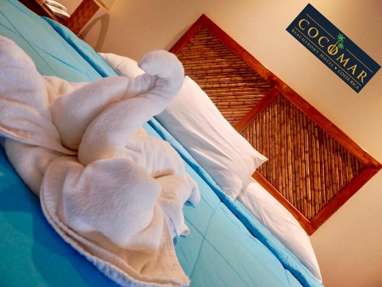 Cocomar Beachfront Hotel Parrita Bagian luar foto